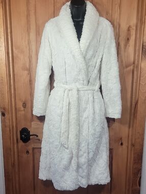 Joyspun Minky Fleece Robe
